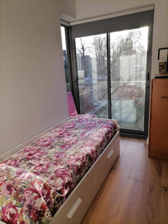 Garden Rooms 20 Min Walk From Camden Town & Kings Cross St Pancras ロンドン エクステリア 写真